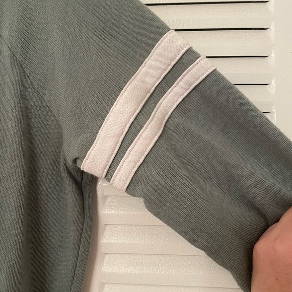 Green Jacket - Picture 4 of 7